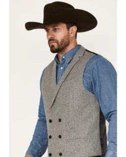 Cody James Men's Herringbone Vest